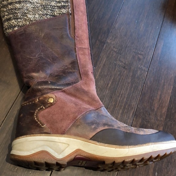 Merrell tall brown leather boots. Front zip. Warm! - Picture 3 of 11
